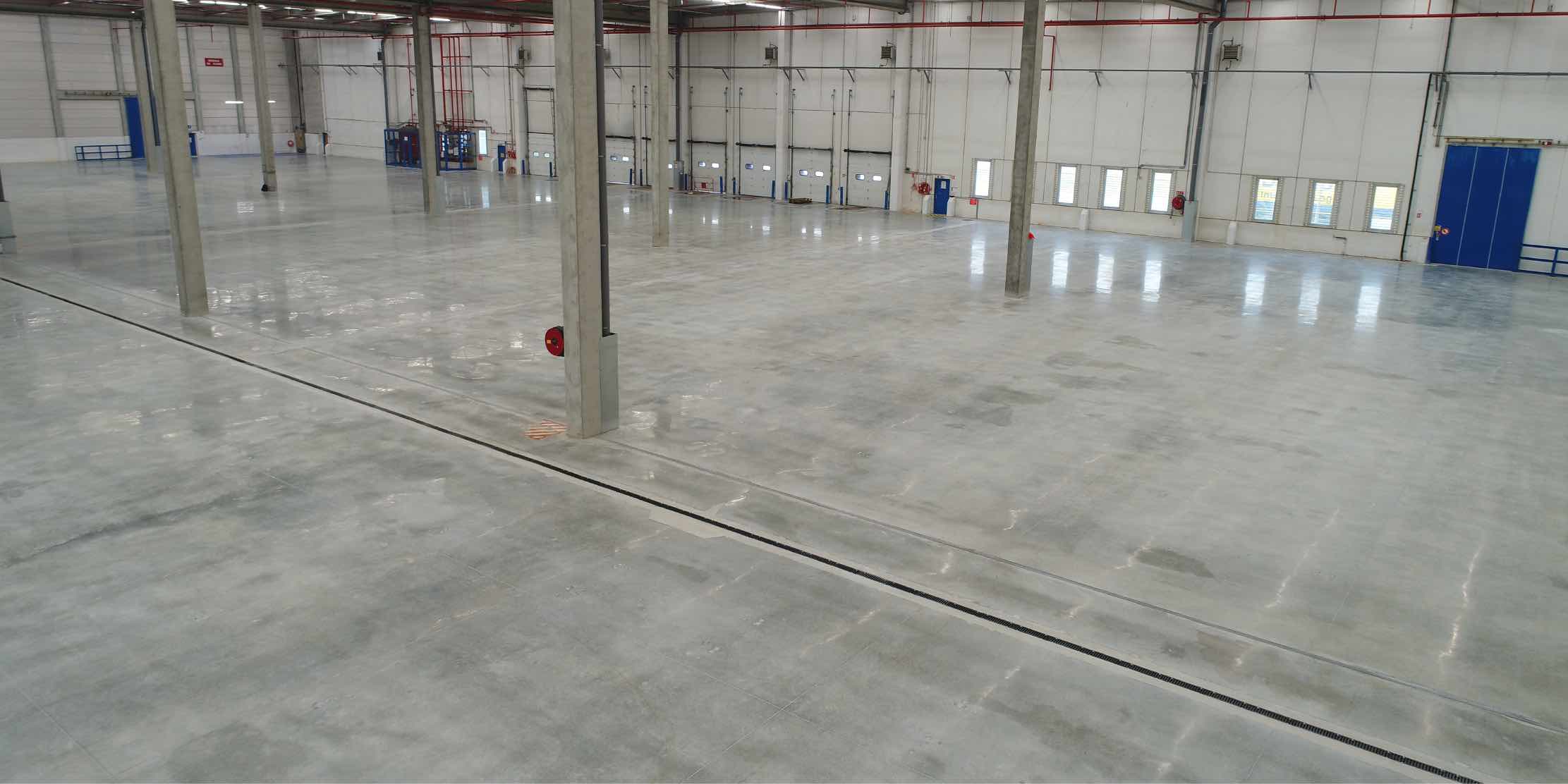 Suelo industrial para estanterías